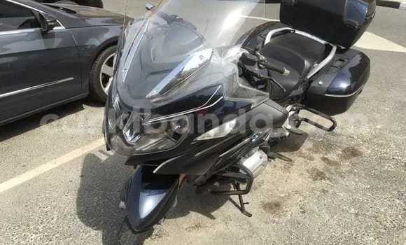 Buy Used BMW R 1200 Black Bike in Kampala in Uganda Buy Used BMW R 1200 Black Bike in Kampala in Uganda