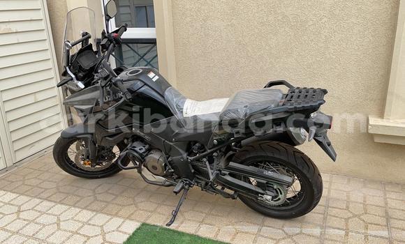 Buy Used Suzuki V-Strom Black Bike in Entebbe in Uganda Buy Used Suzuki V-Strom Black Bike in Entebbe in Uganda