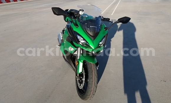 Buy Used Kawasaki Z 1000 Green Bike in Kampala in Uganda Buy Used Kawasaki Z 1000 Green Bike in Kampala in Uganda