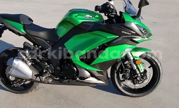 Buy Used Kawasaki Z 1000 Green Bike in Jinja–Kawempe in Central Buy Used Kawasaki Z 1000 Green Bike in Jinja–Kawempe in Central