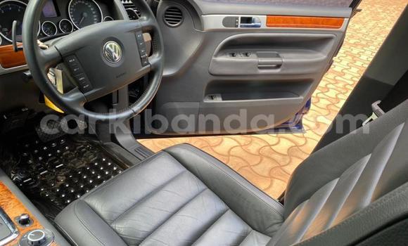 Nunua Ilio tumika Volkswagen Touareg Bluu Gari ndani ya Kampala nchini Uganda Nunua Ilio tumika Volkswagen Touareg Bluu Gari ndani ya Kampala nchini Uganda