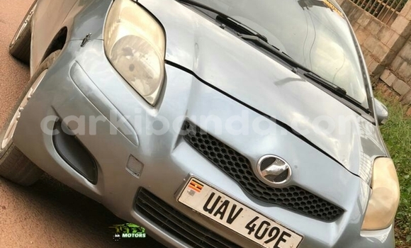 Acheter Occasion Voiture Toyota Vitz Autre à Kampala, Ouganda Acheter Occasion Voiture Toyota Vitz Autre à Kampala, Ouganda