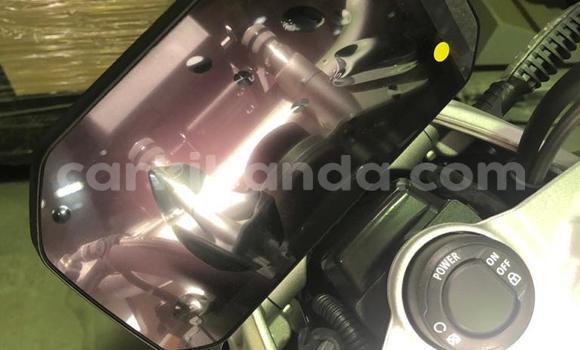 Buy Used BMW R White Bike in Kampala in Uganda Buy Used BMW R White Bike in Kampala in Uganda
