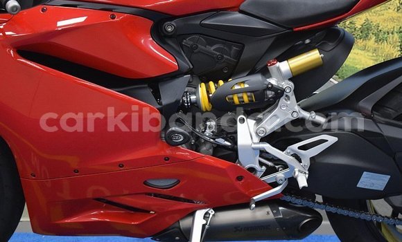 Nunua Ilio tumika Ducati Panigale Nyingine Bike ndani ya Kampala nchini Uganda Nunua Ilio tumika Ducati Panigale Nyingine Bike ndani ya Kampala nchini Uganda