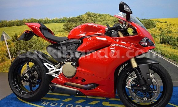 Nunua Ilio tumika Ducati Panigale Nyingine Bike ndani ya Kampala nchini Uganda Nunua Ilio tumika Ducati Panigale Nyingine Bike ndani ya Kampala nchini Uganda