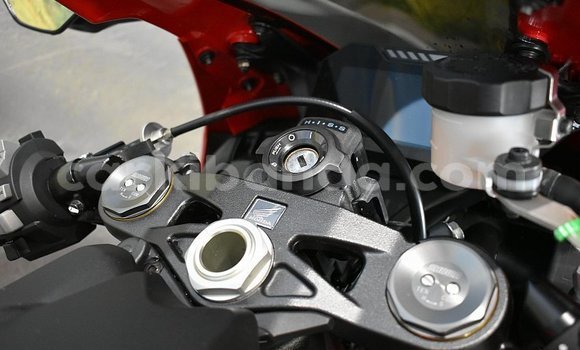 Gura Yakoze Honda CBR 1000 RR Other Bike i Kampala mu Uganda Gura Yakoze Honda CBR 1000 RR Other Bike i Kampala mu Uganda