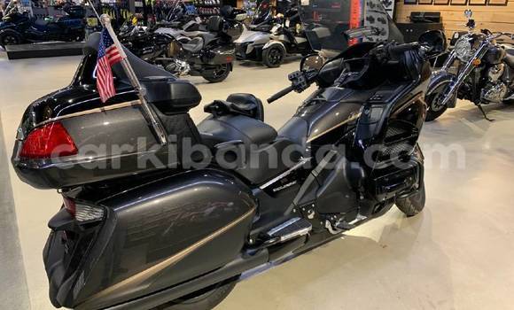 Buy Used Honda GOLD WING Other Bike in Kampala in Uganda Buy Used Honda GOLD WING Other Bike in Kampala in Uganda