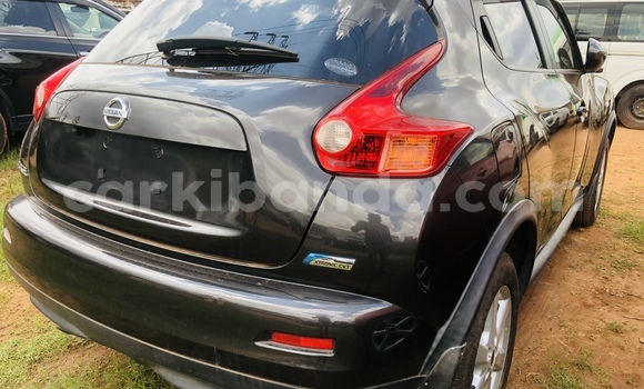 Gura Nshya Nissan Juke Black Imodoka i Kampala mu Uganda Gura Nshya Nissan Juke Black Imodoka i Kampala mu Uganda
