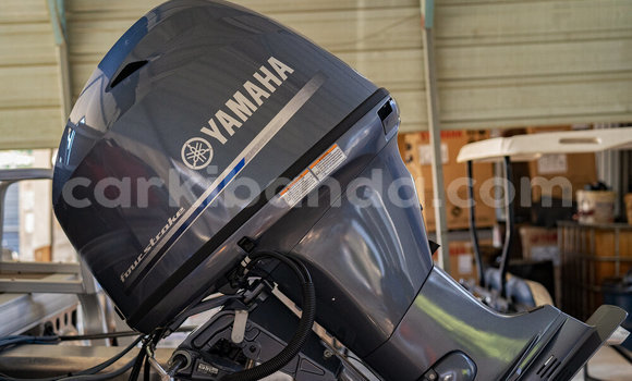 Gura Imported Yamaha WR 250 F Black Bike i Kampala mu Uganda Gura Imported Yamaha WR 250 F Black Bike i Kampala mu Uganda