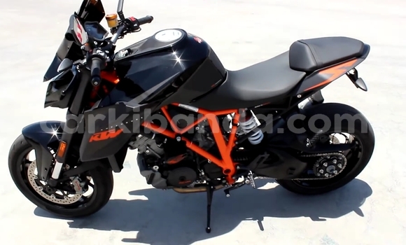 Buy Used KTM SuperDuke Black Bike in Entebbe in Uganda Buy Used KTM SuperDuke Black Bike in Entebbe in Uganda
