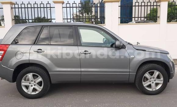 Nunua Ilio tumika Suzuki Escudo Nyingine Gari ndani ya Kampala nchini Uganda