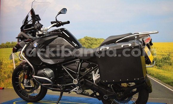 Gura Yakoze BMW R 1200 GS Other Bike i Kampala mu Uganda Gura Yakoze BMW R 1200 GS Other Bike i Kampala mu Uganda