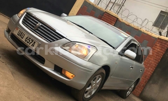 Acheter Occasion Voiture Toyota Premio Gris à Kampala, Ouganda Acheter Occasion Voiture Toyota Premio Gris à Kampala, Ouganda