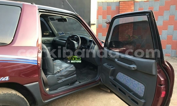 Acheter Occasion Voiture Toyota RAV4 Rouge à Kampala, Ouganda Acheter Occasion Voiture Toyota RAV4 Rouge à Kampala, Ouganda