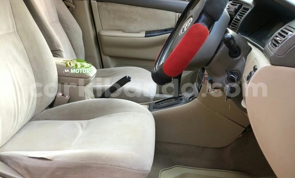 Acheter Occasion Voiture Toyota Fielder Noir à Kampala, Ouganda Acheter Occasion Voiture Toyota Fielder Noir à Kampala, Ouganda