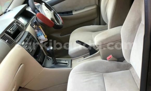 Acheter Occasion Voiture Toyota Fielder Noir à Kampala, Ouganda Acheter Occasion Voiture Toyota Fielder Noir à Kampala, Ouganda
