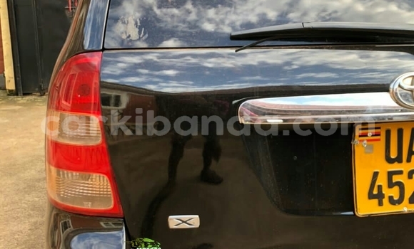 Acheter Occasion Voiture Toyota Fielder Noir à Kampala, Ouganda Acheter Occasion Voiture Toyota Fielder Noir à Kampala, Ouganda