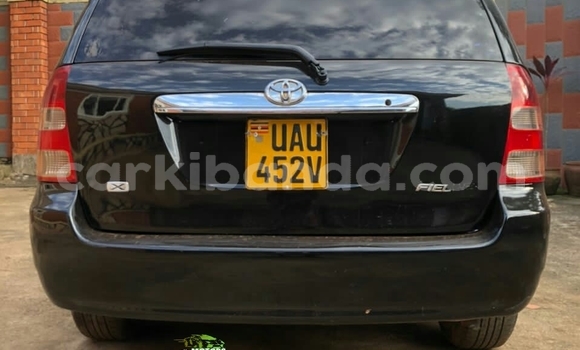 Acheter Occasion Voiture Toyota Fielder Noir à Kampala, Ouganda Acheter Occasion Voiture Toyota Fielder Noir à Kampala, Ouganda