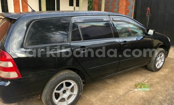 Acheter Occasion Voiture Toyota Fielder Noir à Kampala, Ouganda Acheter Occasion Voiture Toyota Fielder Noir à Kampala, Ouganda