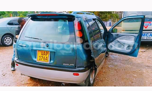 Nunua Ilio tumika Toyota Raum Bluu Gari ndani ya Bweyogerere nchini Kati Nunua Ilio tumika Toyota Raum Bluu Gari ndani ya Bweyogerere nchini Kati