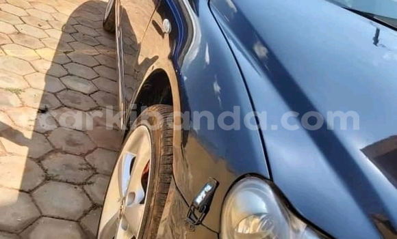 Acheter Occasion Voiture Toyota Mark X Noir à Kampala, Ouganda