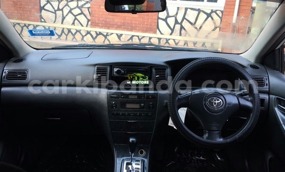 Acheter Occasion Voiture Toyota Runx Blanc à Kampala, Ouganda Acheter Occasion Voiture Toyota Runx Blanc à Kampala, Ouganda