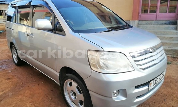 Buy Used Toyota Noah Silver Car in Adjumani in Northern Buy Used Toyota Noah Silver Car in Adjumani in Northern