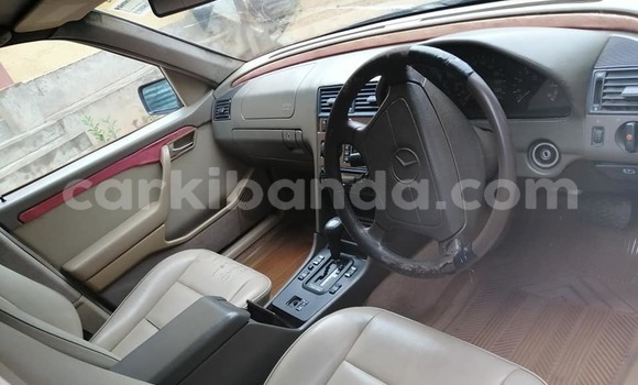 Buy Used Mercedes-Benz C-Classe Blue Car in Adjumani in Northern Buy Used Mercedes-Benz C-Classe Blue Car in Adjumani in Northern