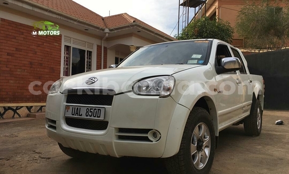 Acheter Occasion Voiture Great Wall Wingle Blanc à Kampala, Ouganda Acheter Occasion Voiture Great Wall Wingle Blanc à Kampala, Ouganda
