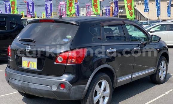 Nunua Ilio tumika Nissan Dualis Nyingine Gari ndani ya Kampala nchini Uganda Nunua Ilio tumika Nissan Dualis Nyingine Gari ndani ya Kampala nchini Uganda