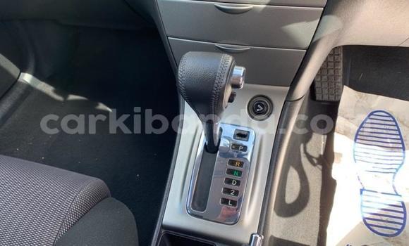 Nunua Ilio tumika Toyota Corolla Nyingine Gari ndani ya Kampala nchini Uganda Nunua Ilio tumika Toyota Corolla Nyingine Gari ndani ya Kampala nchini Uganda