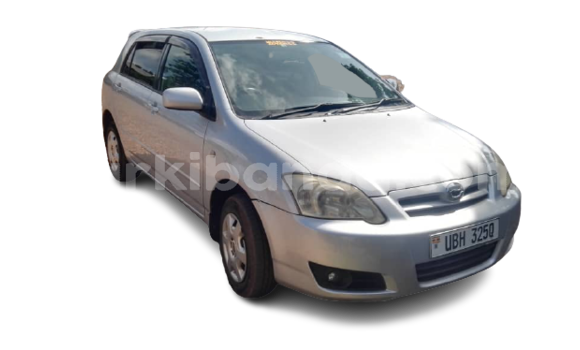 Nunua Ilio tumika Toyota Allex Fedha Gari ndani ya Kampala nchini Uganda Nunua Ilio tumika Toyota Allex Fedha Gari ndani ya Kampala nchini Uganda