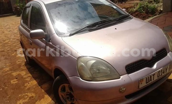 Acheter Occasion Voiture Toyota Vitz Autre à Kampala, Ouganda Acheter Occasion Voiture Toyota Vitz Autre à Kampala, Ouganda