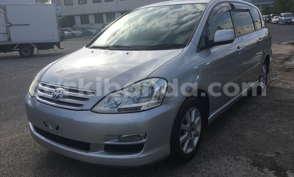 Buy Used Toyota Picnic Silver Car in Kampala in Uganda Buy Used Toyota Picnic Silver Car in Kampala in Uganda