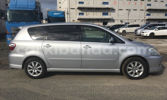 Buy Used Toyota Picnic Silver Car in Kampala in Uganda Buy Used Toyota Picnic Silver Car in Kampala in Uganda