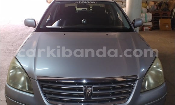 Acheter Occasion Voiture Toyota Premio Gris à Kampala, Ouganda Acheter Occasion Voiture Toyota Premio Gris à Kampala, Ouganda