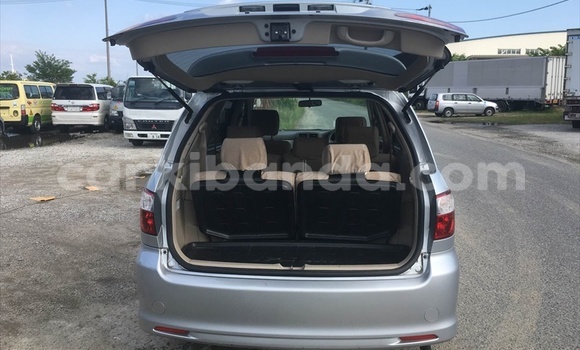 Buy Used Toyota Picnic Silver Car in Kampala in Uganda Buy Used Toyota Picnic Silver Car in Kampala in Uganda