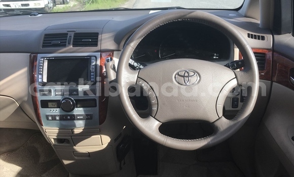 Buy Used Toyota Picnic Silver Car in Kampala in Uganda Buy Used Toyota Picnic Silver Car in Kampala in Uganda