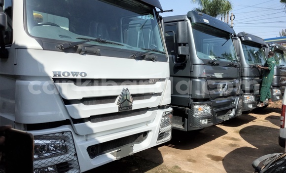 Acheter Neuf Utilitaire Howo Sinotruk Blanc à Kampala, Ouganda Acheter Neuf Utilitaire Howo Sinotruk Blanc à Kampala, Ouganda