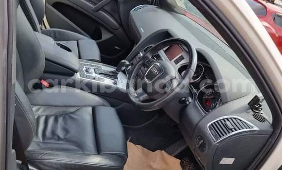 Buy Used Audi Q7 White Car in Kampala in Uganda Buy Used Audi Q7 White Car in Kampala in Uganda