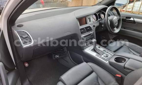 Buy Used Audi Q7 White Car in Kampala in Uganda Buy Used Audi Q7 White Car in Kampala in Uganda