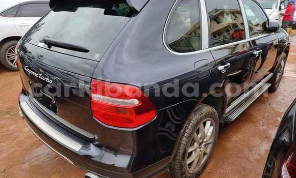 Buy Used Porsche Cayenne Black Car in Kampala in Uganda Buy Used Porsche Cayenne Black Car in Kampala in Uganda