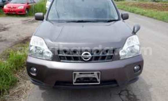 Gura Imported Nissan X–Trail Brown Imodoka i Kampala mu Uganda Gura Imported Nissan X–Trail Brown Imodoka i Kampala mu Uganda