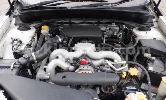 Gura Imported Subaru Forester White Imodoka i Kampala mu Uganda Gura Imported Subaru Forester White Imodoka i Kampala mu Uganda