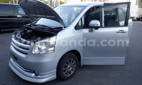 Buy Import Toyota Noah Silver Car in Kampala in Uganda Buy Import Toyota Noah Silver Car in Kampala in Uganda
