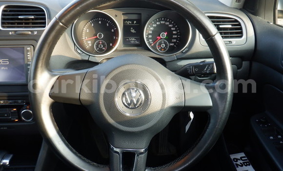 Gura Imported Volkswagen Golf Silver Imodoka i Kampala mu Uganda Gura Imported Volkswagen Golf Silver Imodoka i Kampala mu Uganda