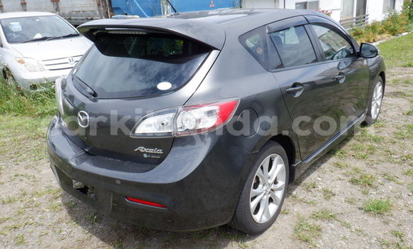 Gura Imported Mazda Axela Black Imodoka i Kampala mu Uganda Gura Imported Mazda Axela Black Imodoka i Kampala mu Uganda