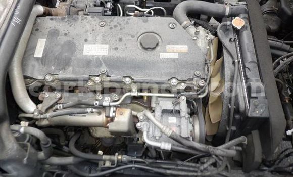 Buy Import Isuzu 117 White Car in Kampala in Uganda Buy Import Isuzu 117 White Car in Kampala in Uganda