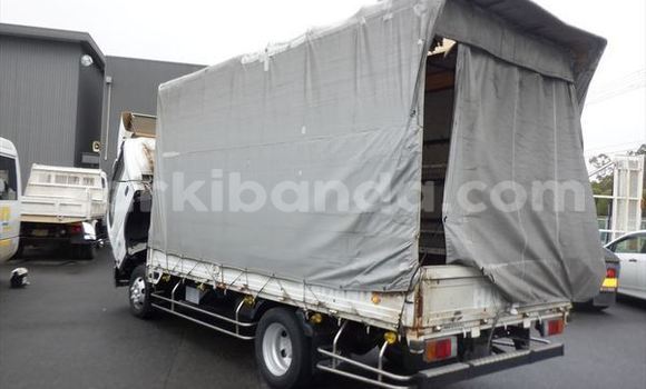 Buy Import Isuzu 117 White Car in Kampala in Uganda Buy Import Isuzu 117 White Car in Kampala in Uganda