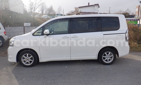 Buy Import Toyota Voxy Other Car in Kampala in Uganda Buy Import Toyota Voxy Other Car in Kampala in Uganda